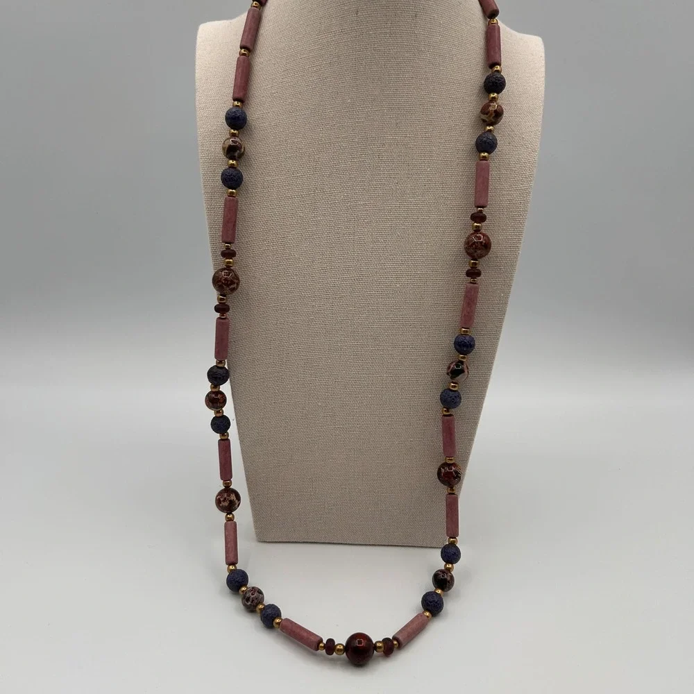 Boho Beaded Necklace Mauve‎ Jasper Lava Rock Gold Tone Barrel Clasp 28